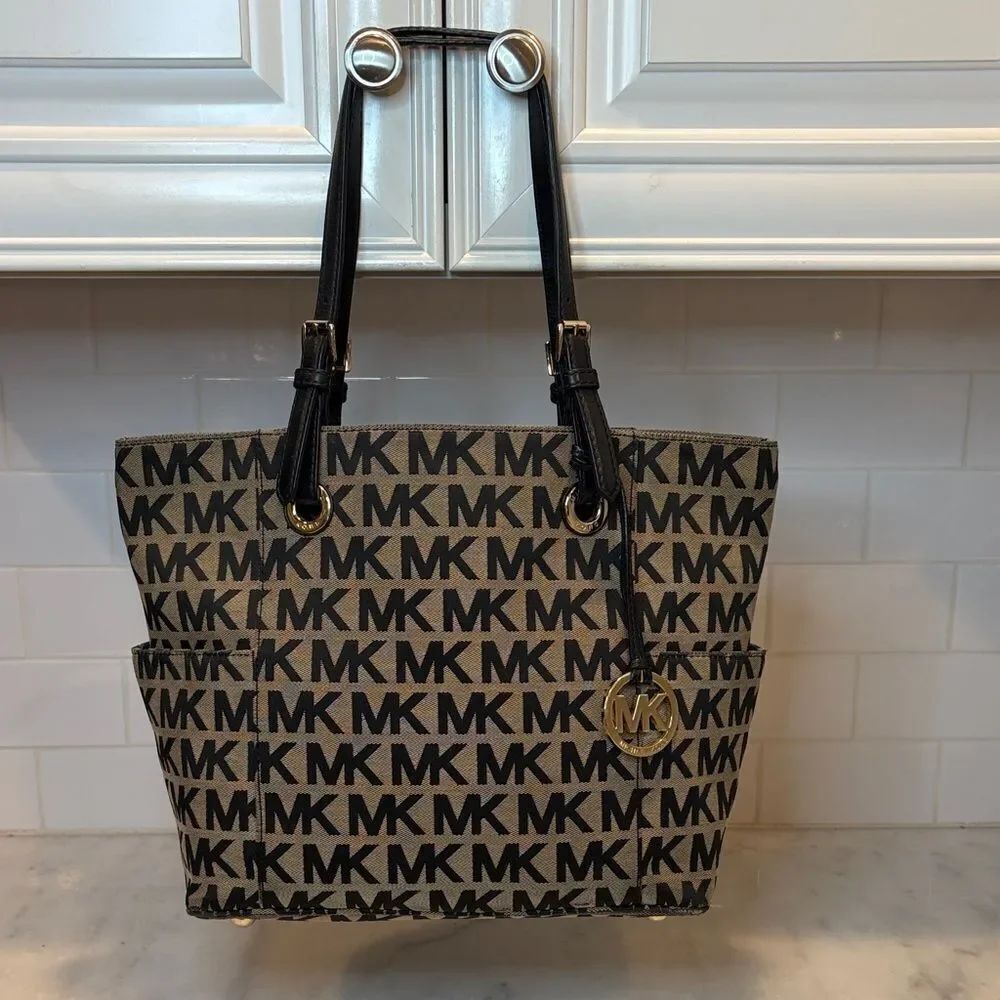 Michael Kors Bag Purse Handbag Jet Set Monogram Canvas Leather Tote Pocketbook